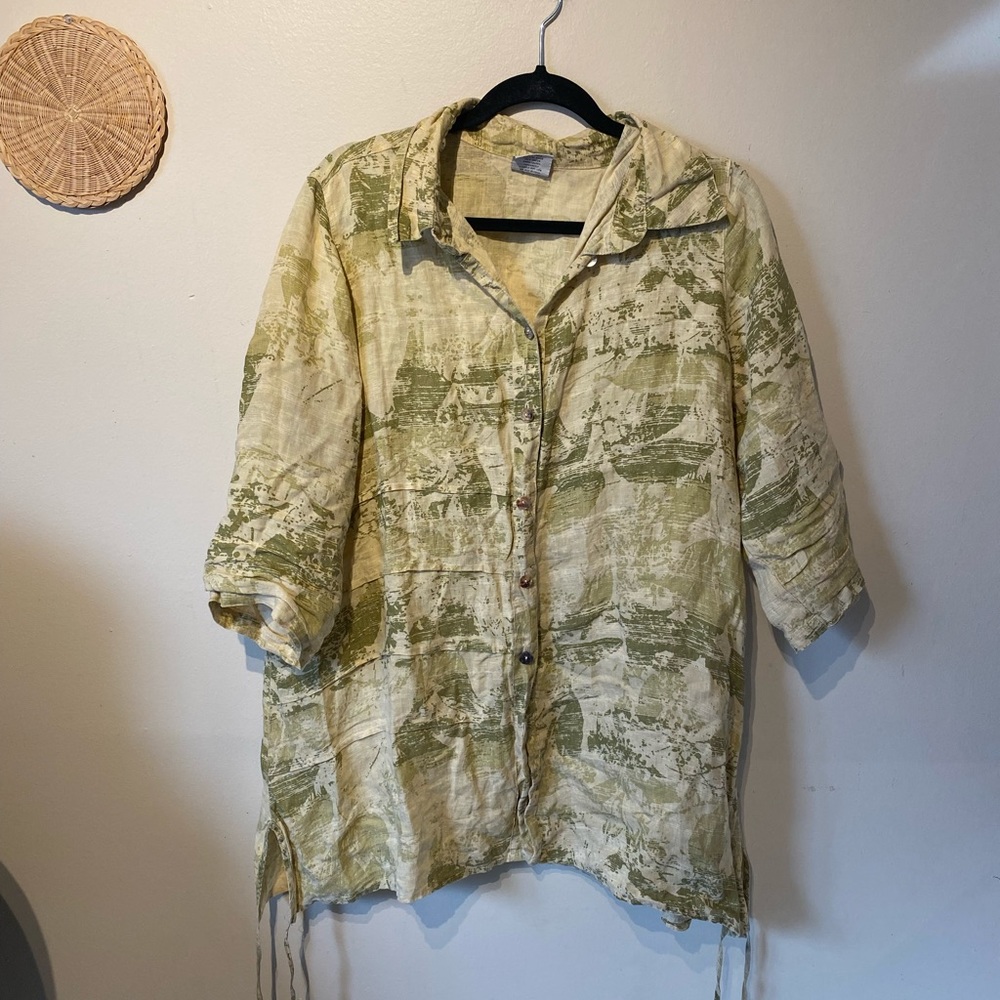 Click made in USA size XL green/ cream linen shirt